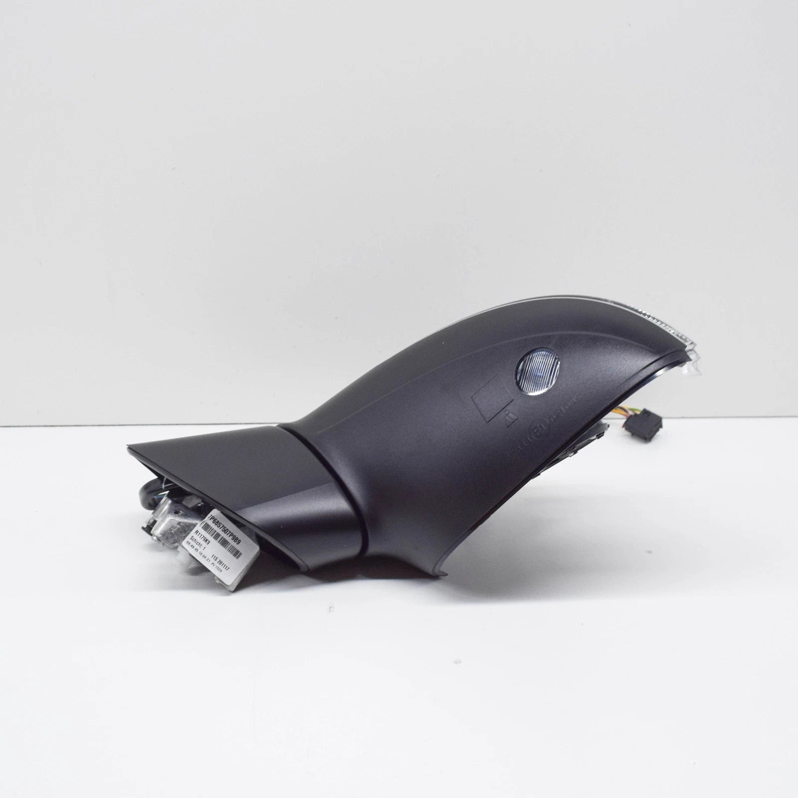 NEW VW TOUAREG 7P FRONT LEFT SIDE DOOR MIRROR HOUSING RHD 7P6857507P9B9 ORIGINAL