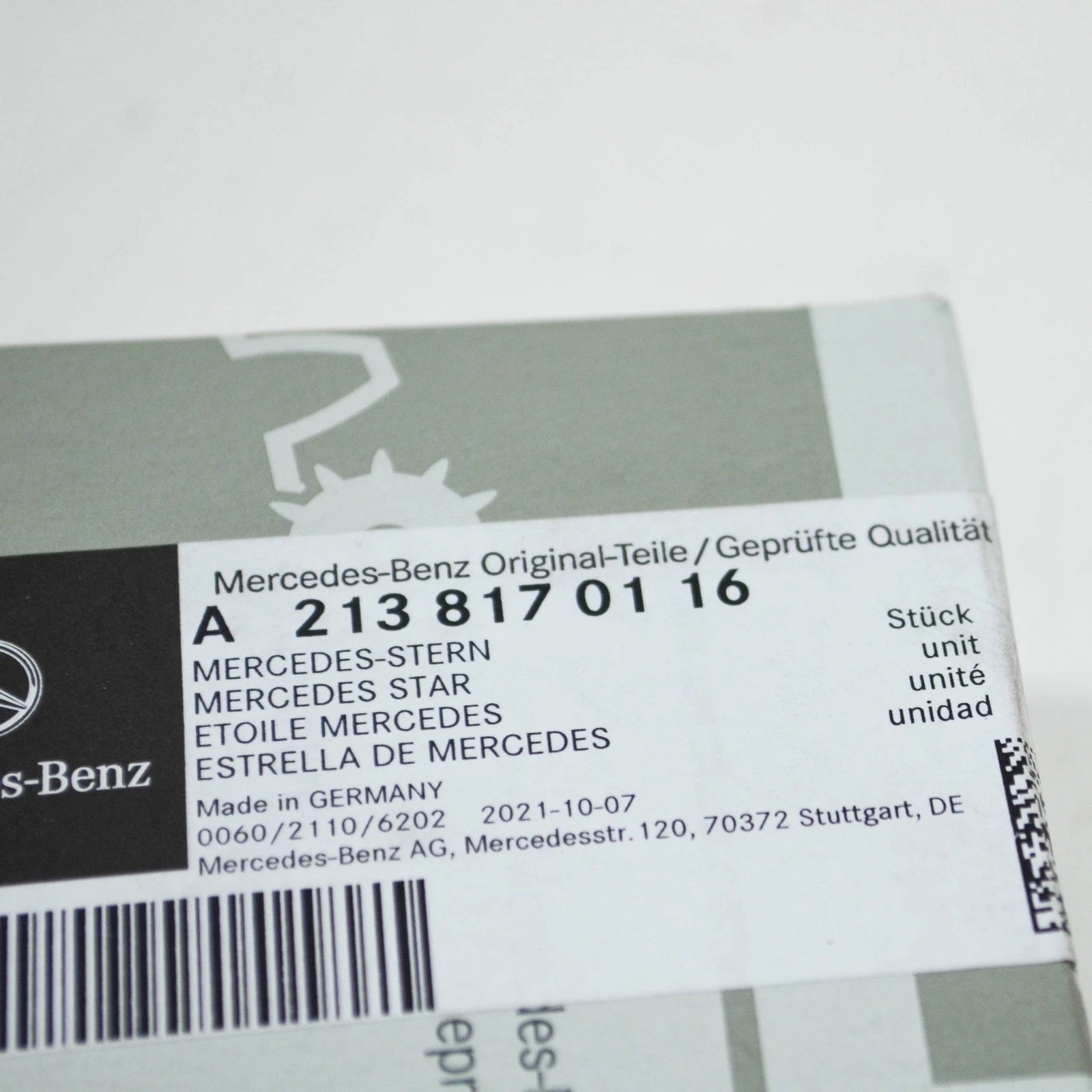NEW MERCEDES BENZ E W212 REAR TRUNK LID EMBLEM BADGE A2138170116 ORIGINAL