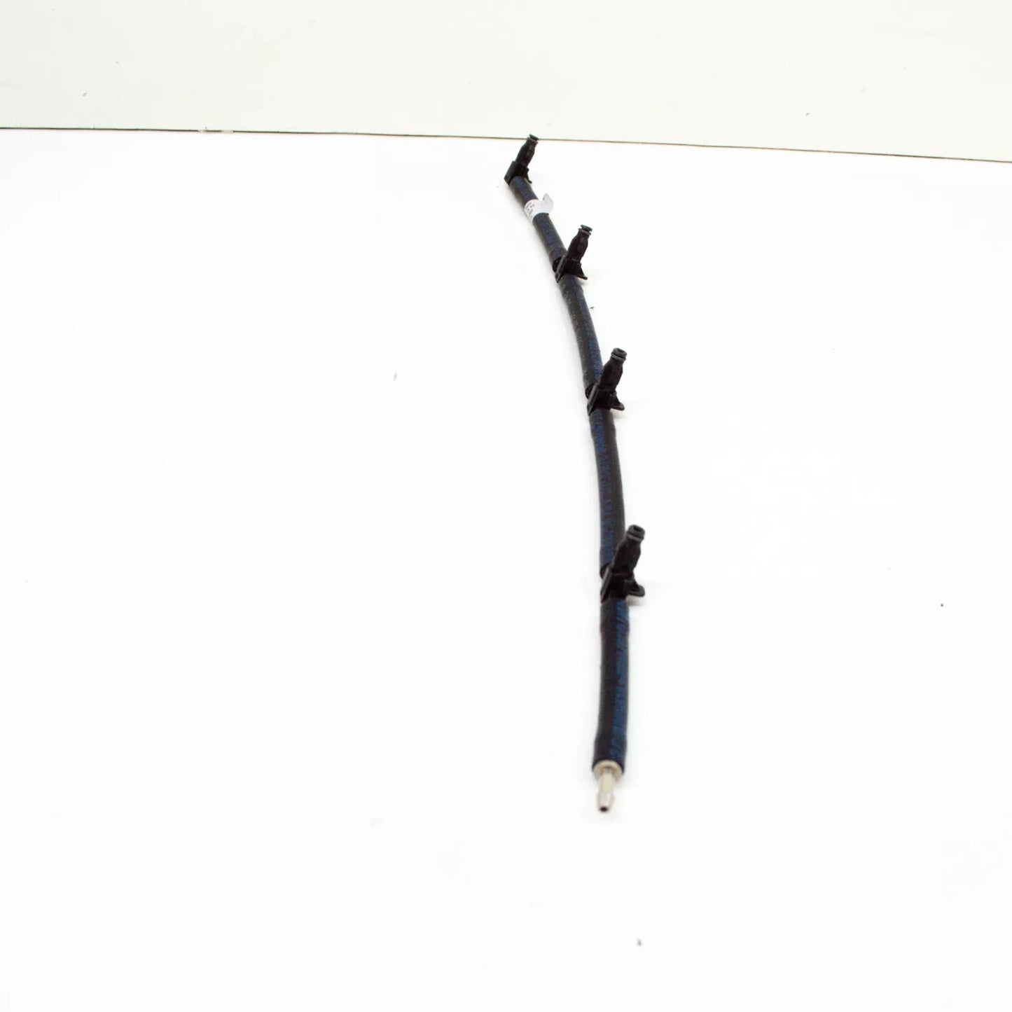 NEW MERCEDES-BENZ A W176 FUEL LEAK OIL LINE A6510702432 ORIGINAL