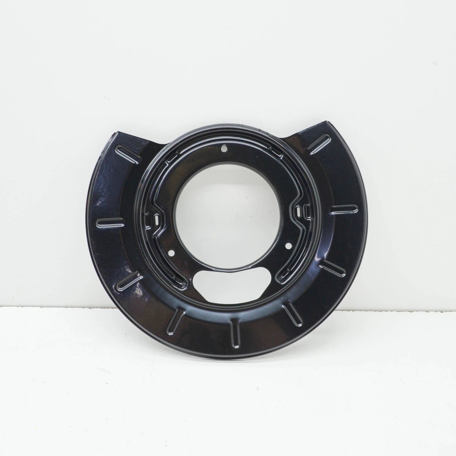 NEW MB VITO W638 REAR BRAKE DISC PROTECTION PLATE A6384230320 ORIGINAL