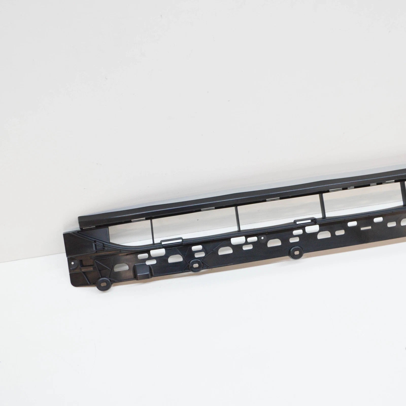 NEW AUDI Q8 4MN FRONT LOWER CENTRE GRILLE 4M8807647C9B9 4M8807647C 9B9