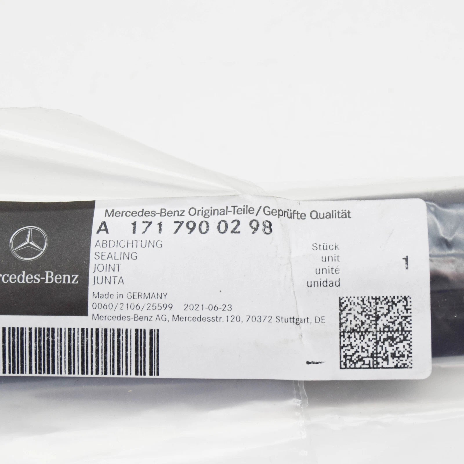 NEW MERCEDES-BENZ SLK R171 ROOF RIGHT SIDE SEAL A1717900298 ORIGINAL