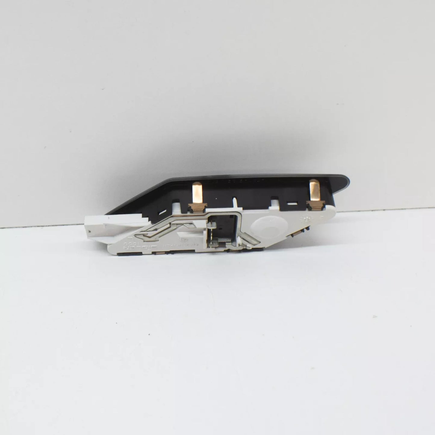 NEW BMW 3 E36 REAR LEFT INTERIOR READING LIGHT 63318376863 8376863 ORIGINAL