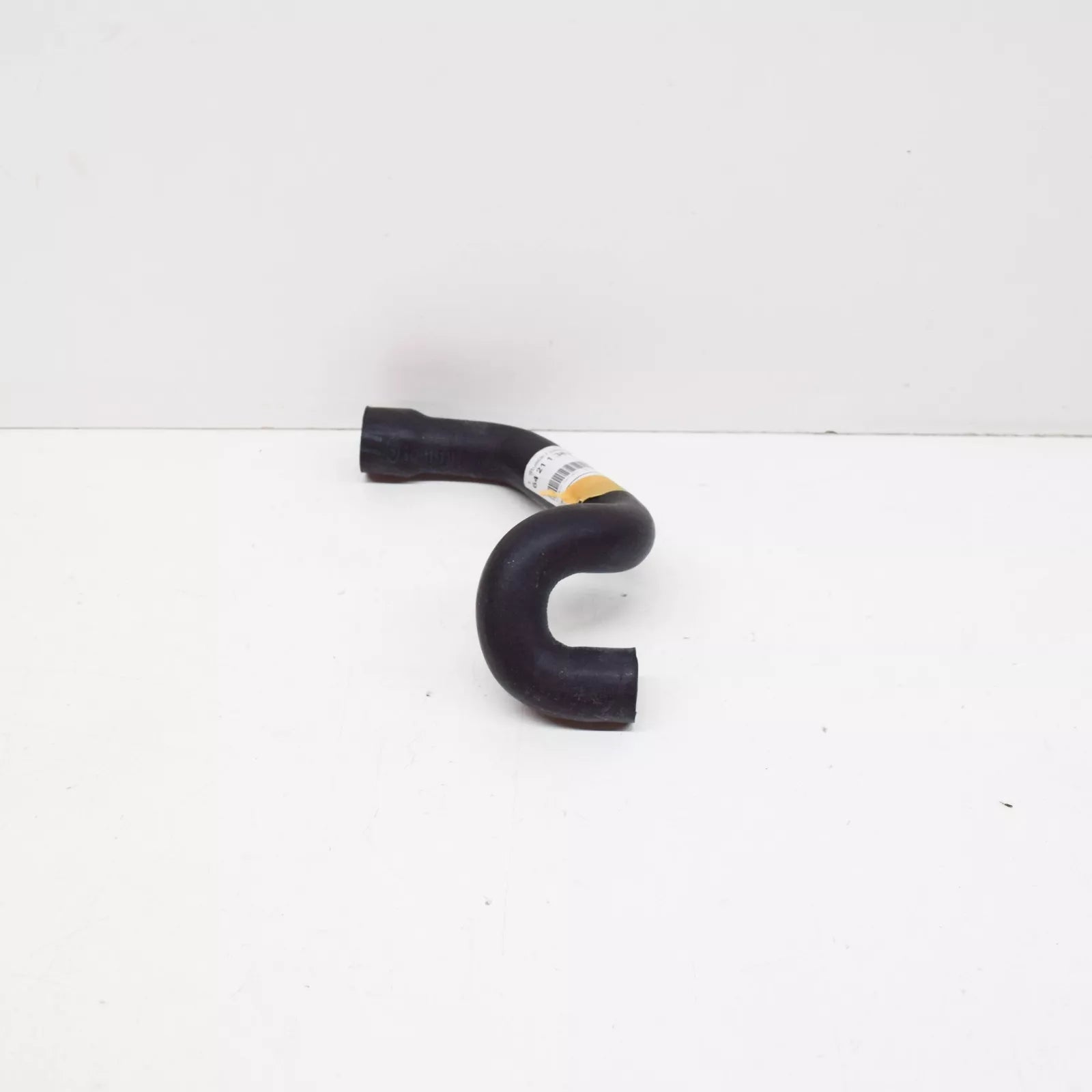 NEW BMW 8 E31 COUPE WATER HOSE INLET 64211383350 1383350 ORIGINAL