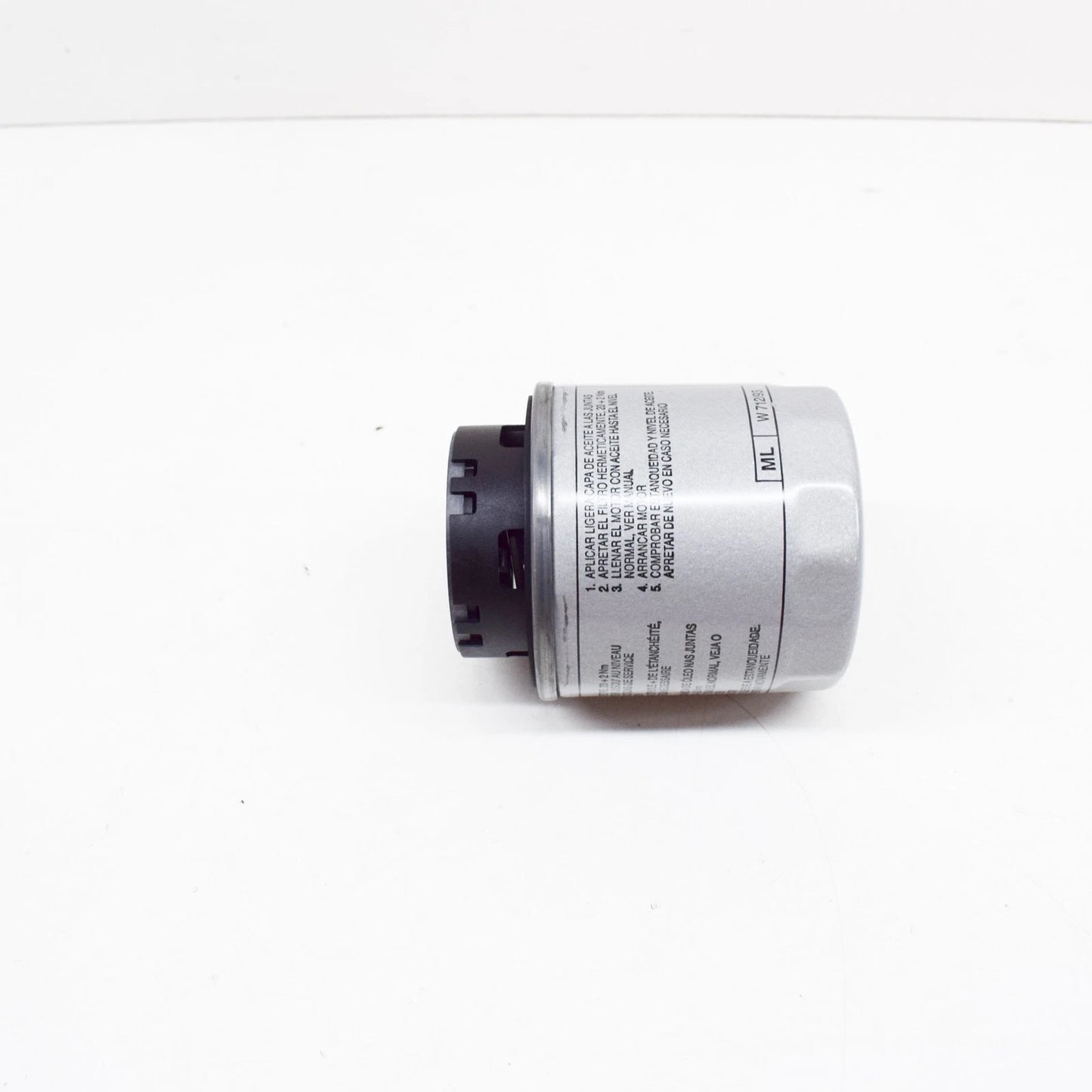 NEW VW JETTA 1K5 OIL FILTER 03C115561J ORIGINAL
