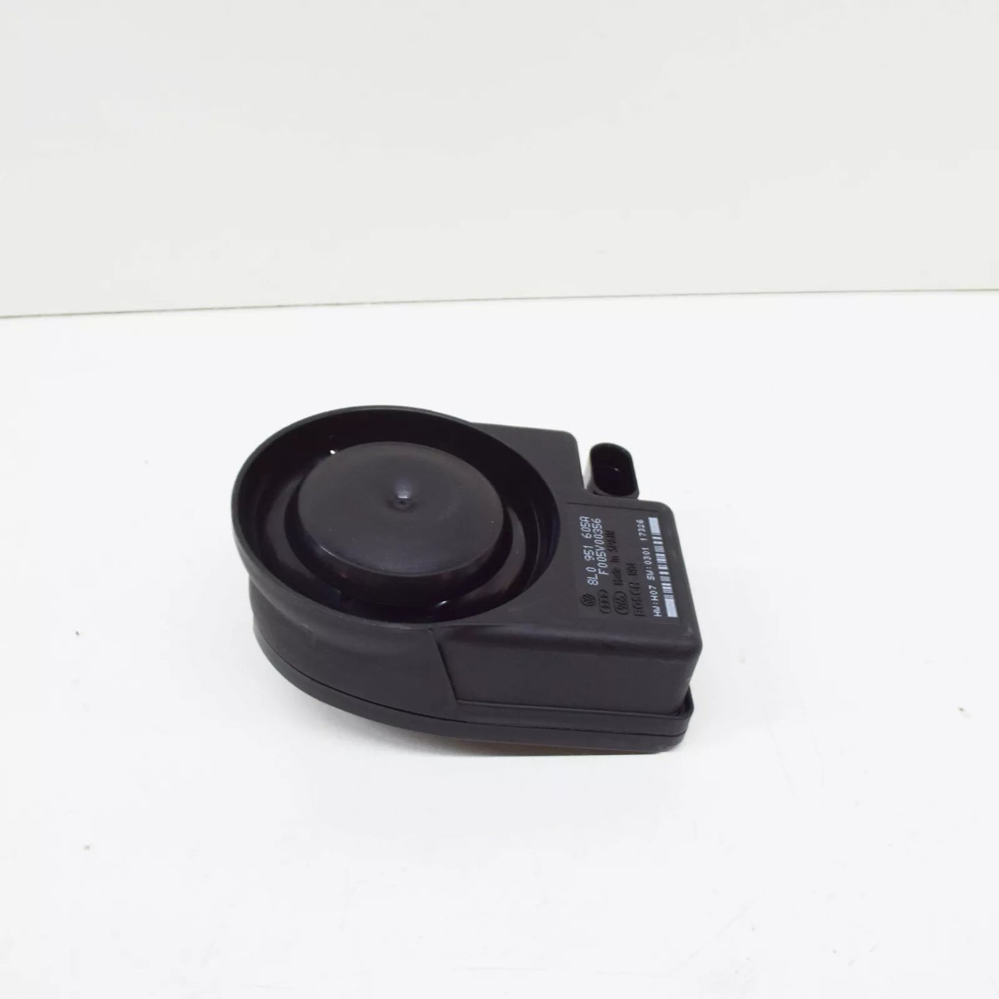 NEW AUDI A4 B7 ALARM SIREN 8L0951605A ORIGINAL
