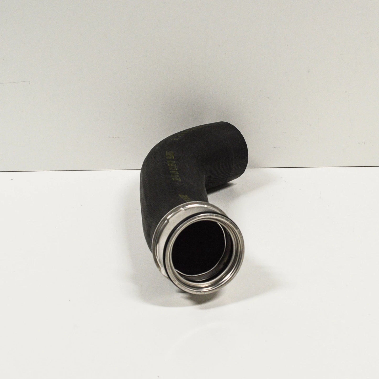 NEW VW TRANSPORTER T5 CHARGE AIR COOLER PRESSURE HOSE 7E0145790