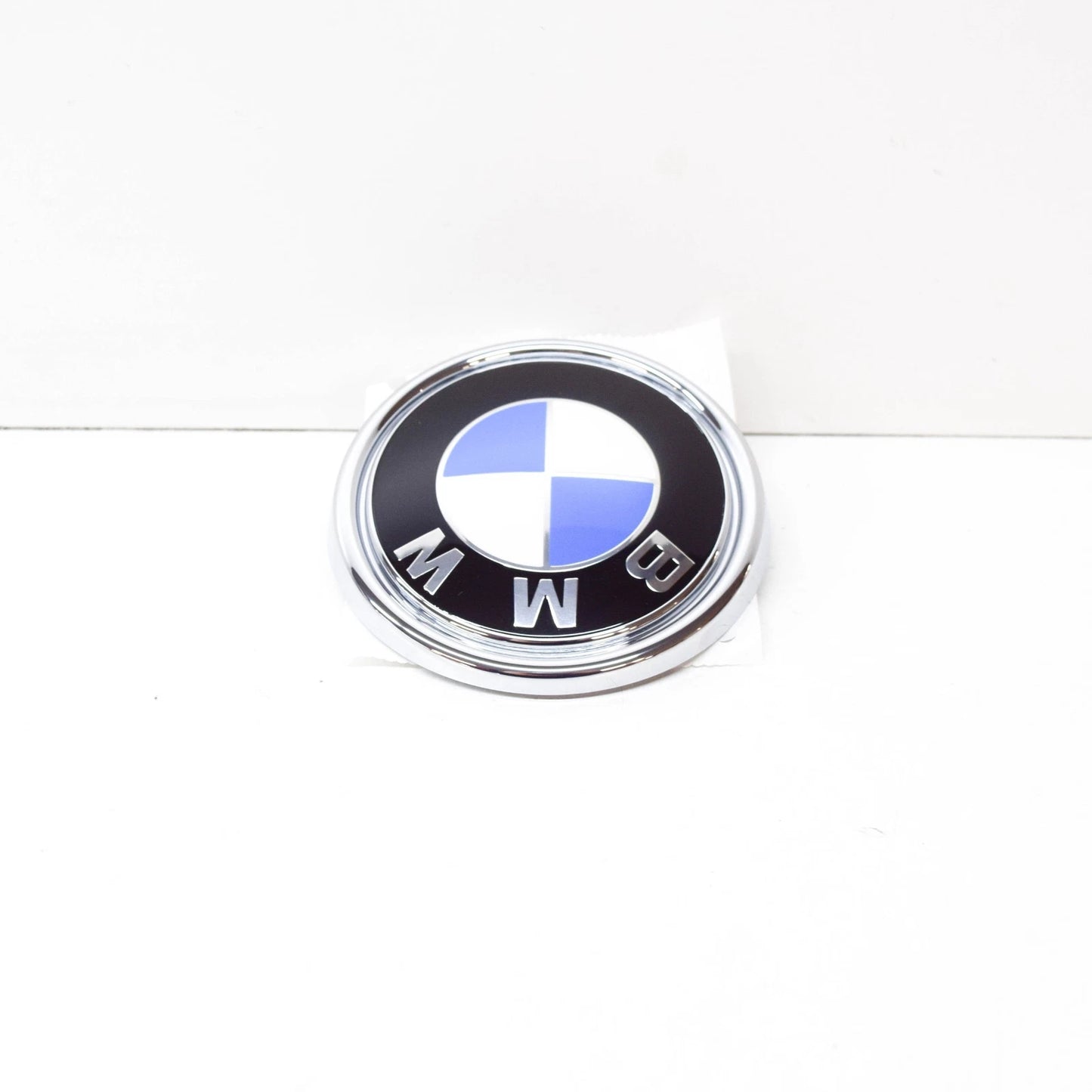 NEW BMW 3 GRAN TURISMO F34 REAR TRUNK LID EMBLEM 51147301062 7301062 ORIGINAL