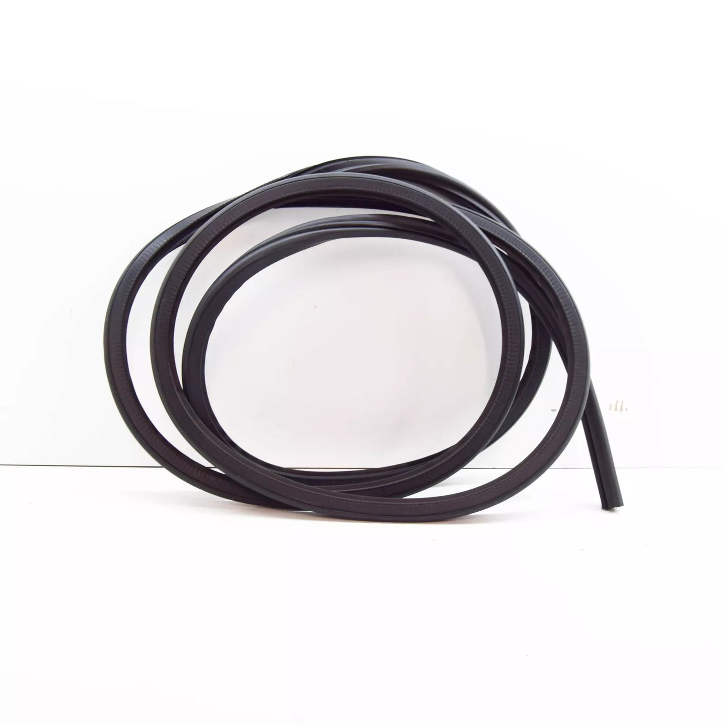 NEW MERCEDES-BENZ VITO W638 FRONT DOOR SEAL A6387320258 ORIGINAL