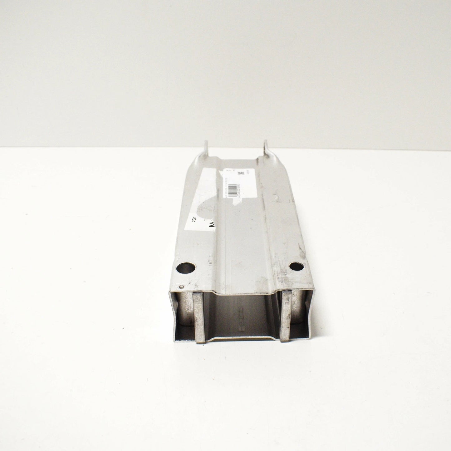 NEW MB C W204 AMG FRONT LEFT IMPACT BAR ABSORBER BRACKET A2046201995 ORIGINAL