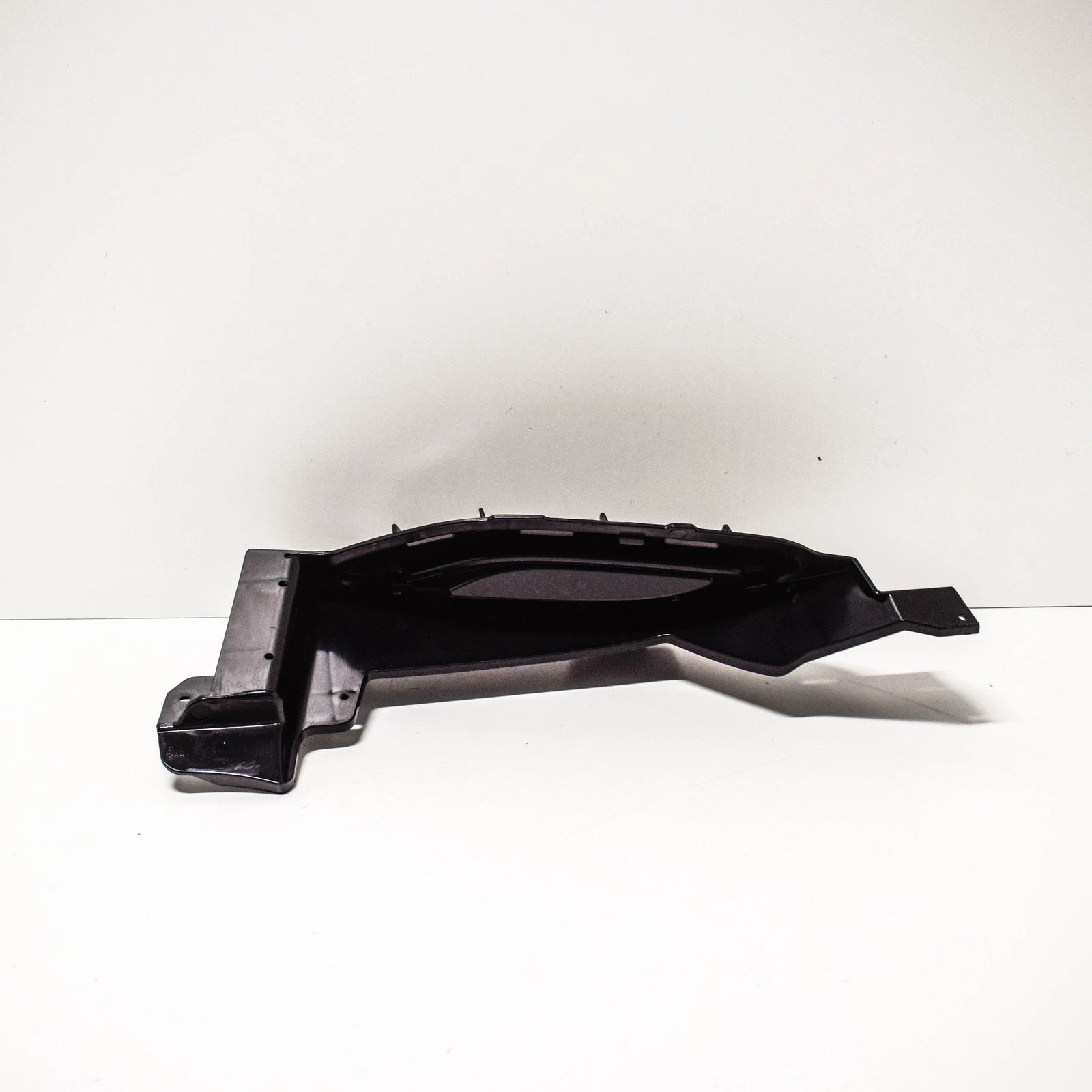 NEW MERCEDES-BENZ C W205 REAR EXHAUST RIGHT TAIL TIP TRIM A2058850456 ORIGINAL