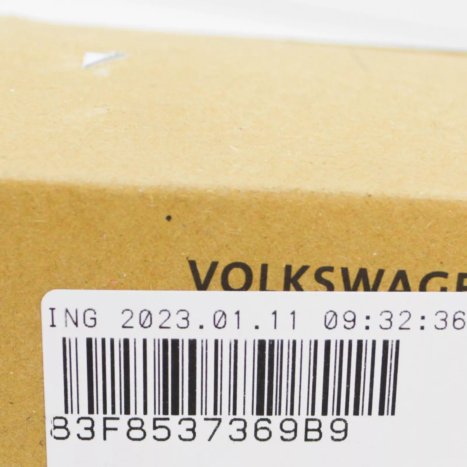 NEW AUDI Q3 F3 FRONT BUMPER RADIATOR GRILLE BADGE 83F8537369B9 ORIGINAL