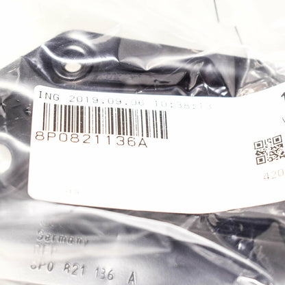 NEW AUDI A3 8P FRONT RIGHT FENDER SUPPORT BRACKET 8P0821136A ORIGINAL