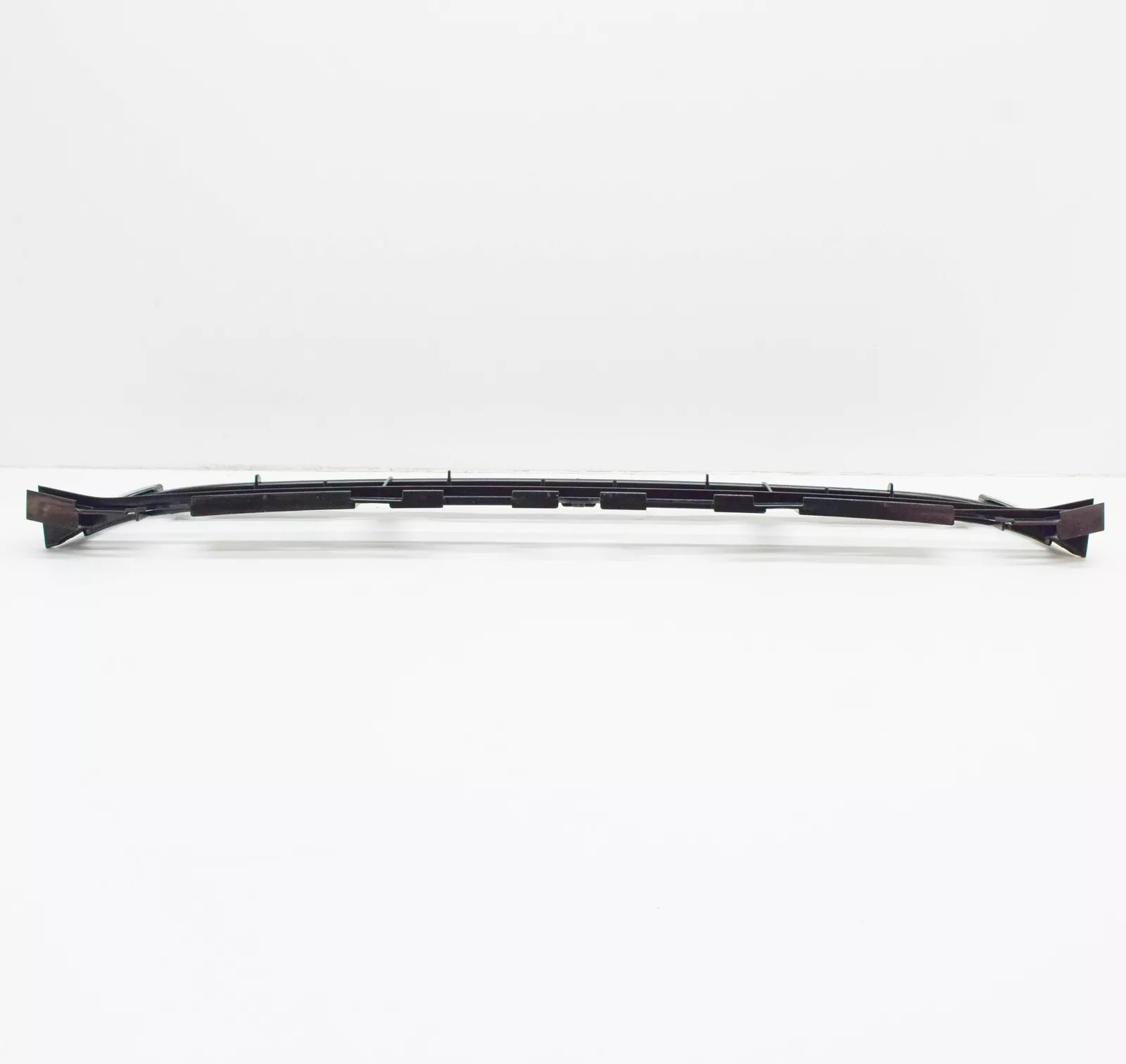 NEW AUDI A4 B8 FRONT BUMPER LOWER CENTRE GRILLE 8K0807647B ORIGINAL