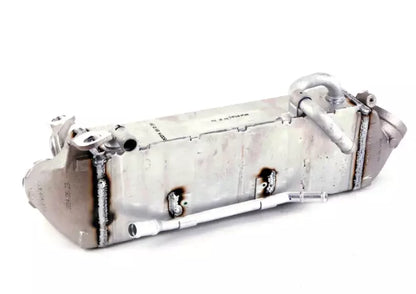 NEW VOLKSWAGEN PASSAT B8 INTERCOOLER 3AA145805B ORIGINAL