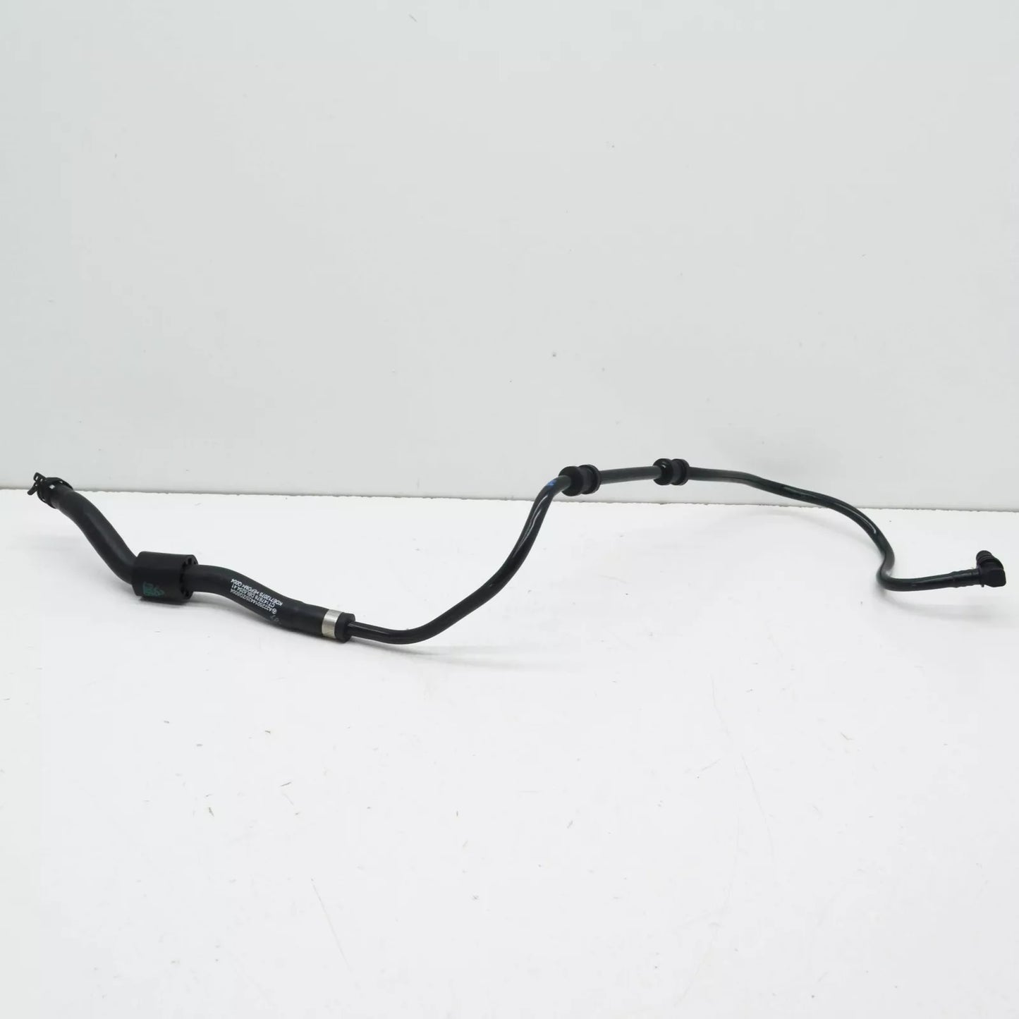 NEW MERCEDES-BENZ S W222 RETURN VENT BLEED LINE HOSE A2225014425 ORIGINAL