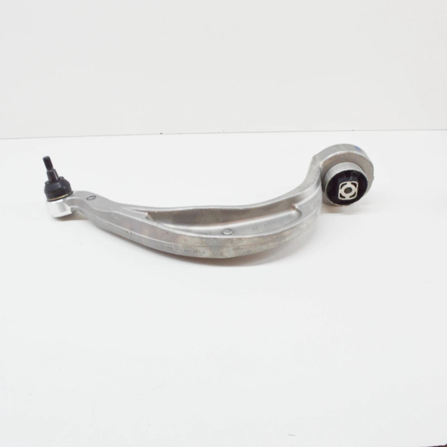 NEW AUDI A4 B8 FRONT LEFT LOWER CONTROL ARM 8K0407693N ORIGINAL