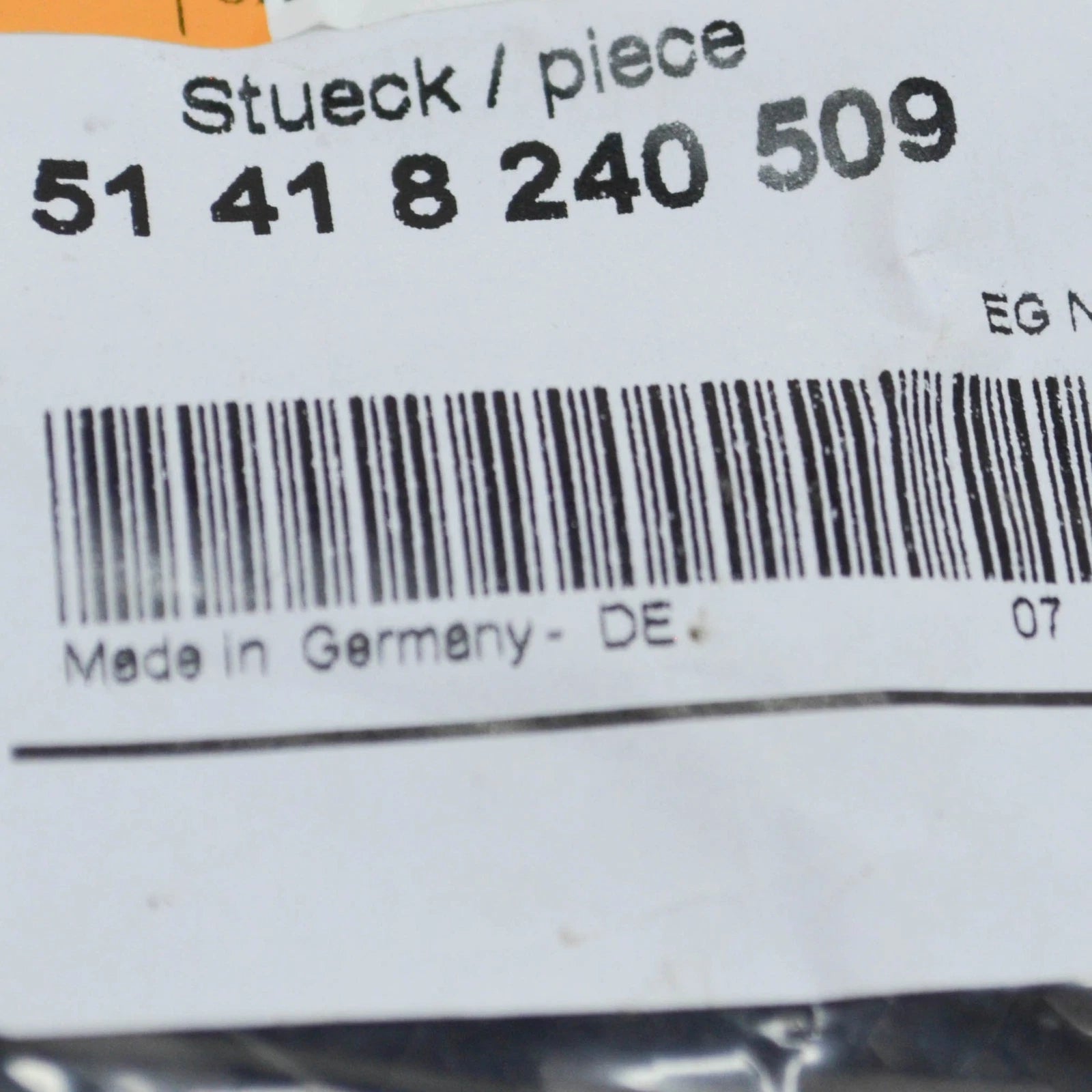 NEW BMW X2 F39 DOOR CARD TRIM PANEL CLIP BRACKET 51418240509 8240509