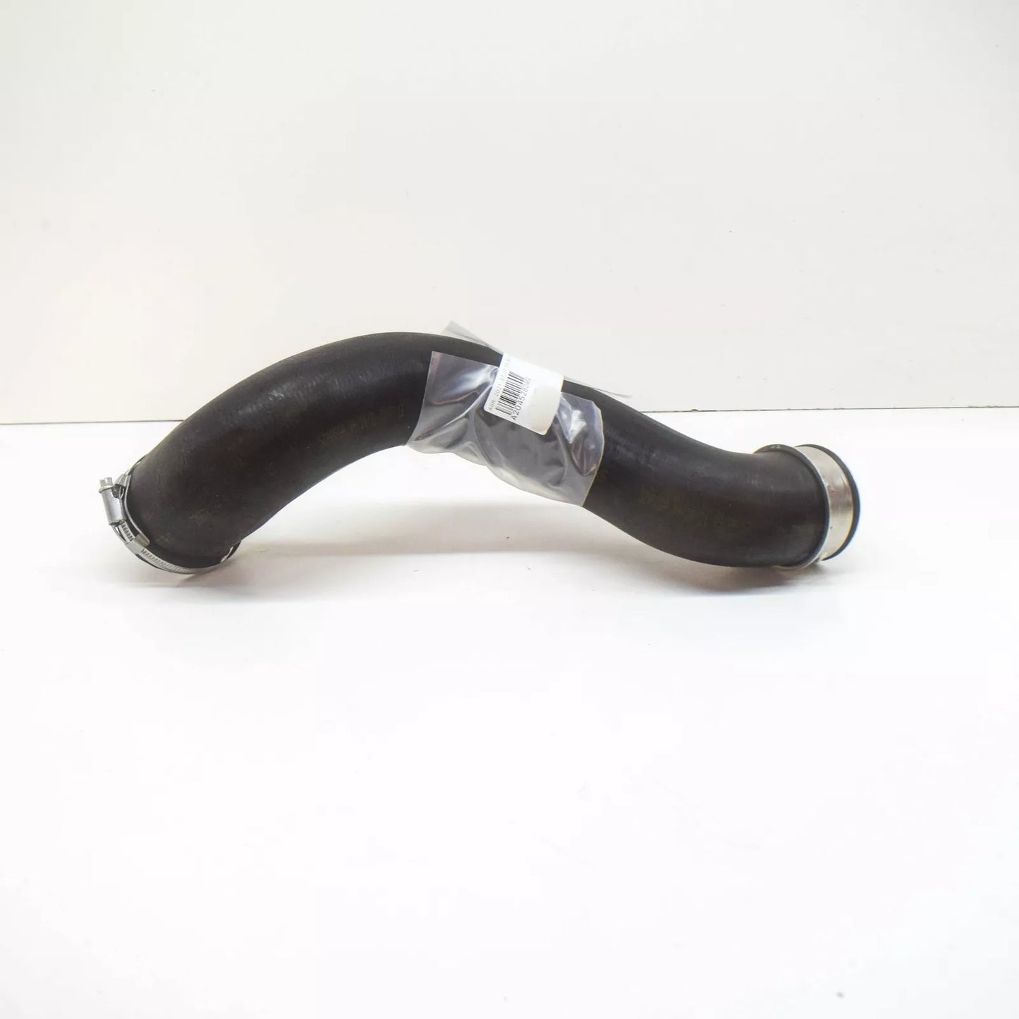 NEW MERCEDES-BENZ GLK X204 RIGHT SIDE INTERCOOLER HOSE A2045282482 ORIGINAL