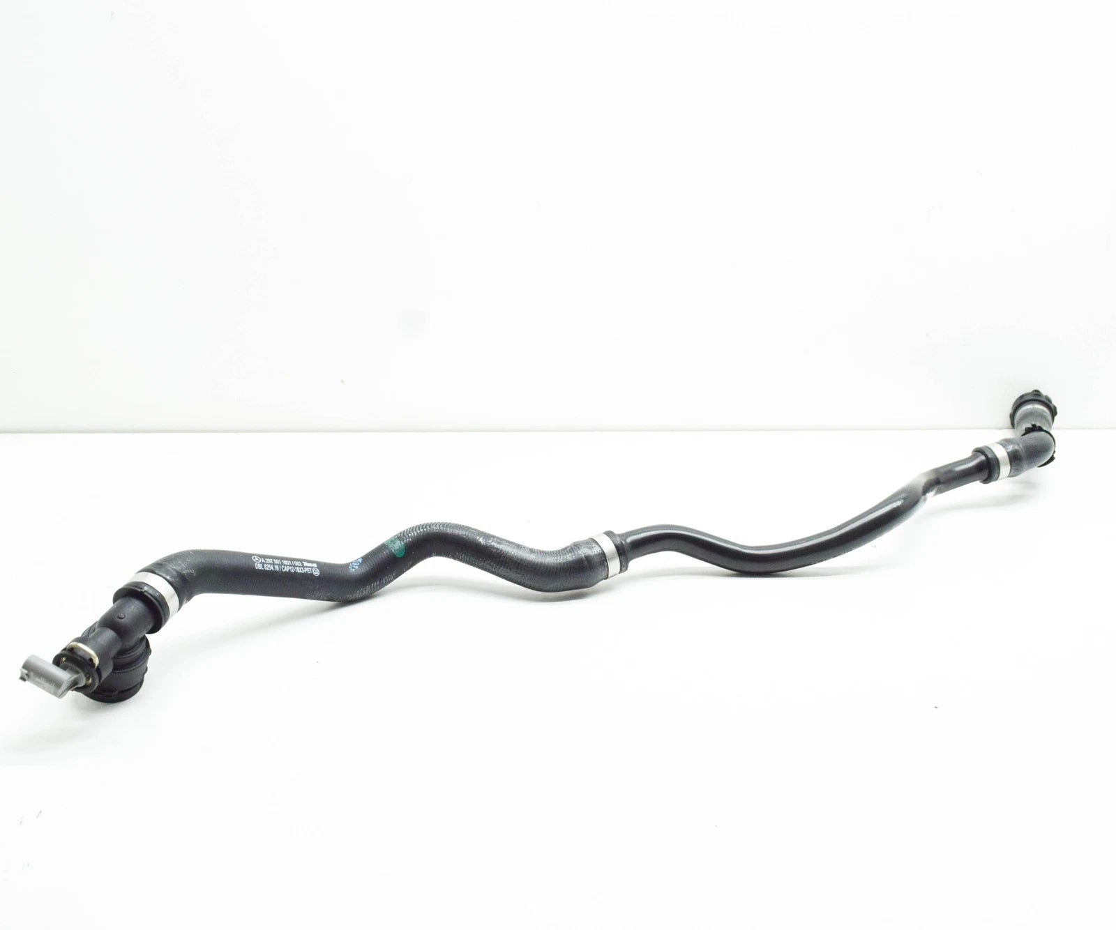 NEW MERCEDES-BENZ EQS V297 COOLANT HOSE A2975011601 ORIGINAL