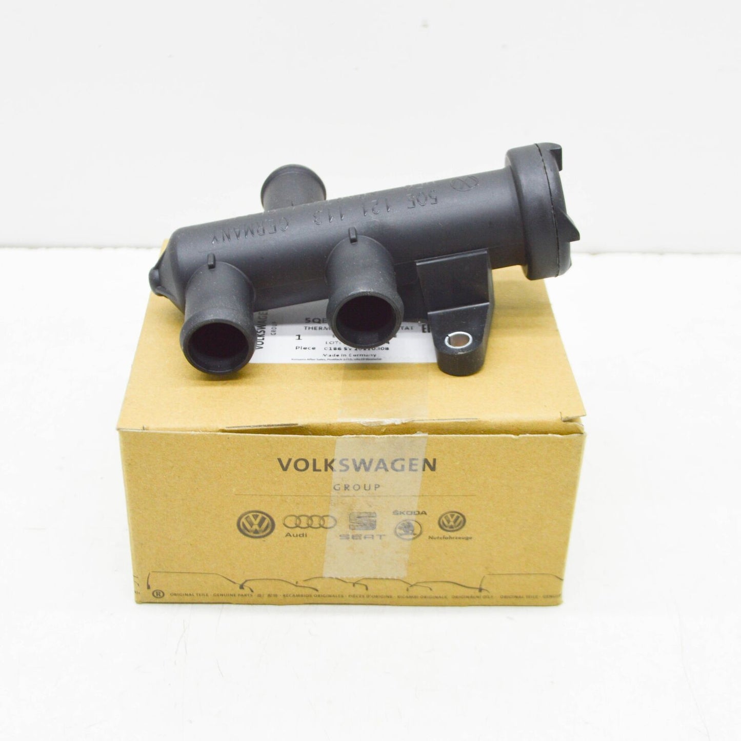 NEW VOLKSWAGEN E-CRAFTER THERMOSTAT 5QE121113 ORIGINAL
