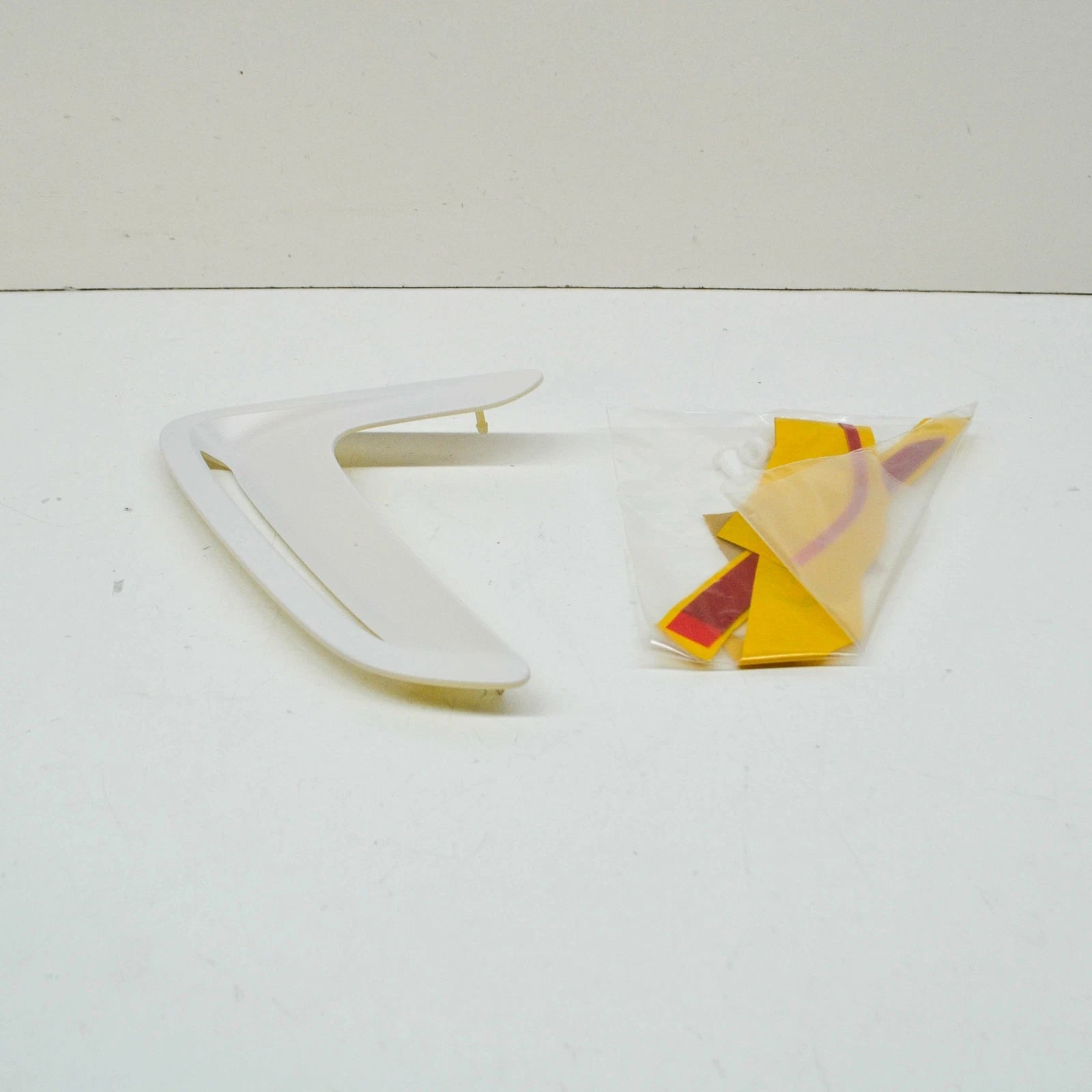 NEW BMW 3 GT F34 FRONT LEFT SIDE PANEL DUCT TRIM 51747382005 ORIGINAL