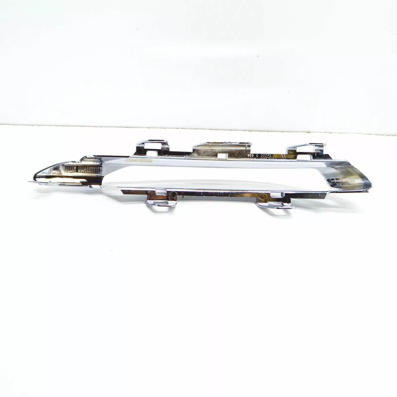 NEW MERCEDES-BENZ C-CLASS W204 FRONT RIGHT DRL LIGHT TRIM A2048852874