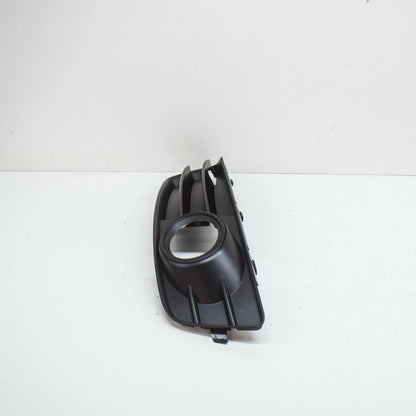 NEW AUDI A3 S3 8P FRONT RIGHT FOG LIGHT GRILLE 8P0807682FZDE
