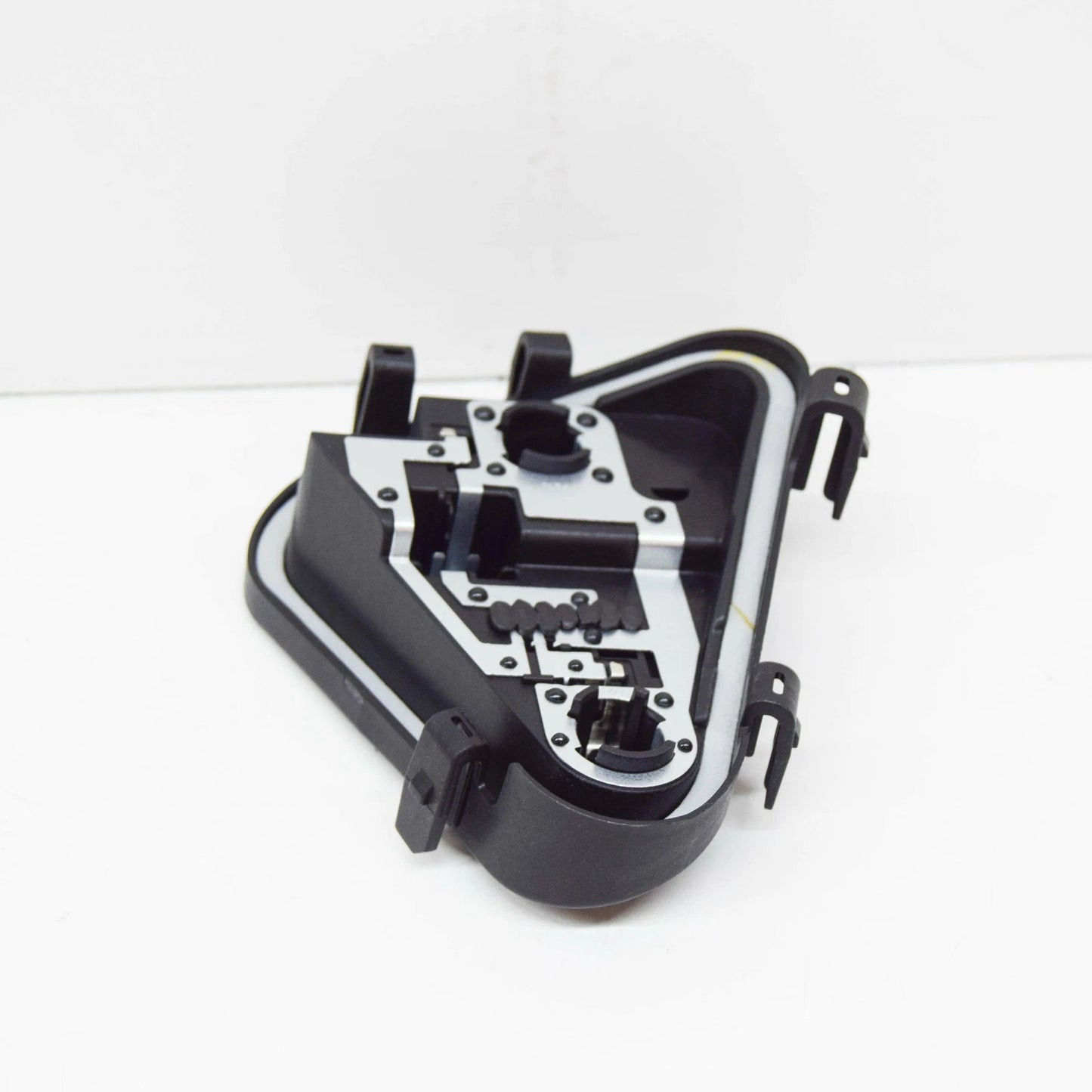 NEW BMW 3 F31 REAR RIGHT TAIL LIGHT BULB HOLDER 63217313048 7313048