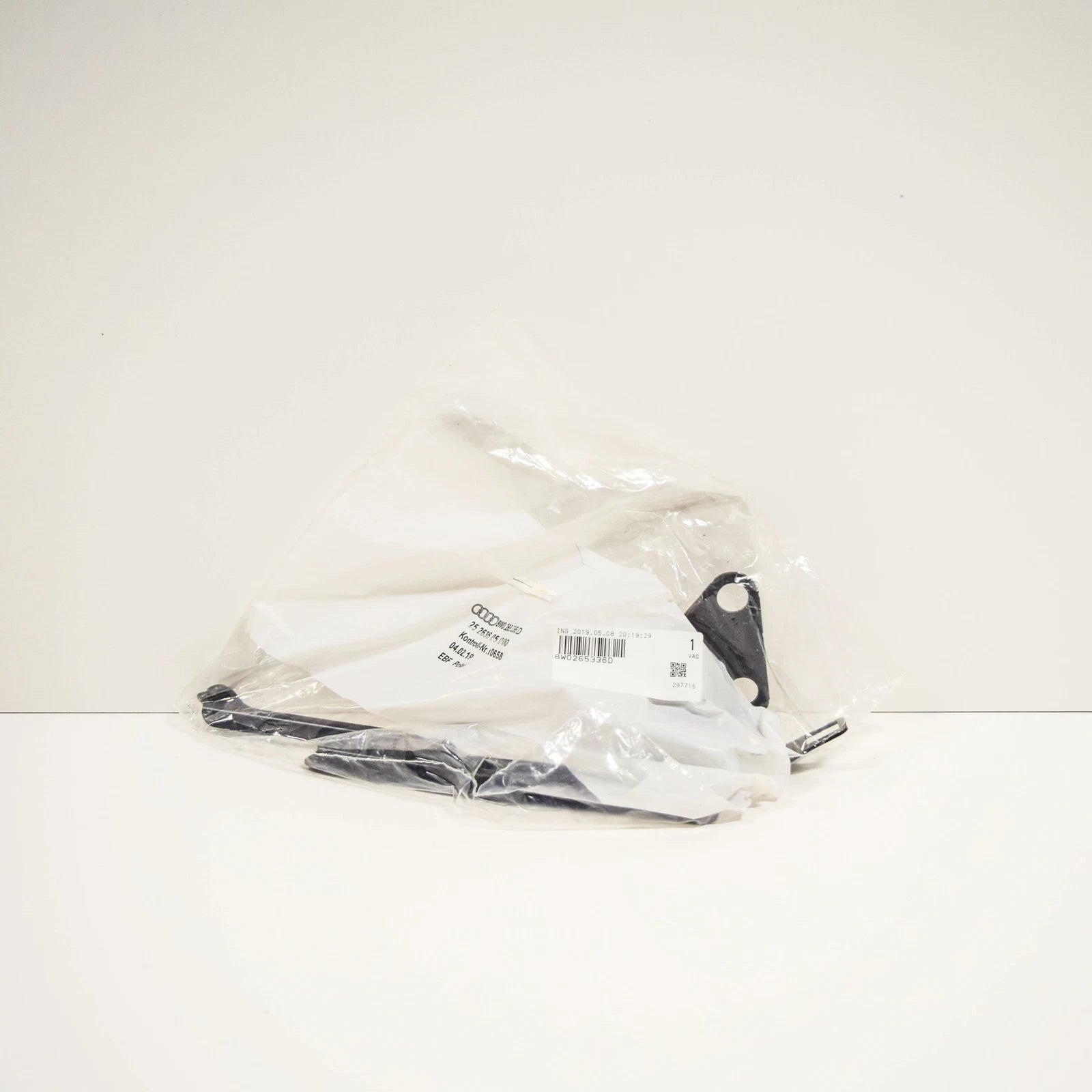 NEW AUDI A5 8W6 ADDITIONAL COOLANT PUMP BRACKET 8W0265336D ORIGINAL