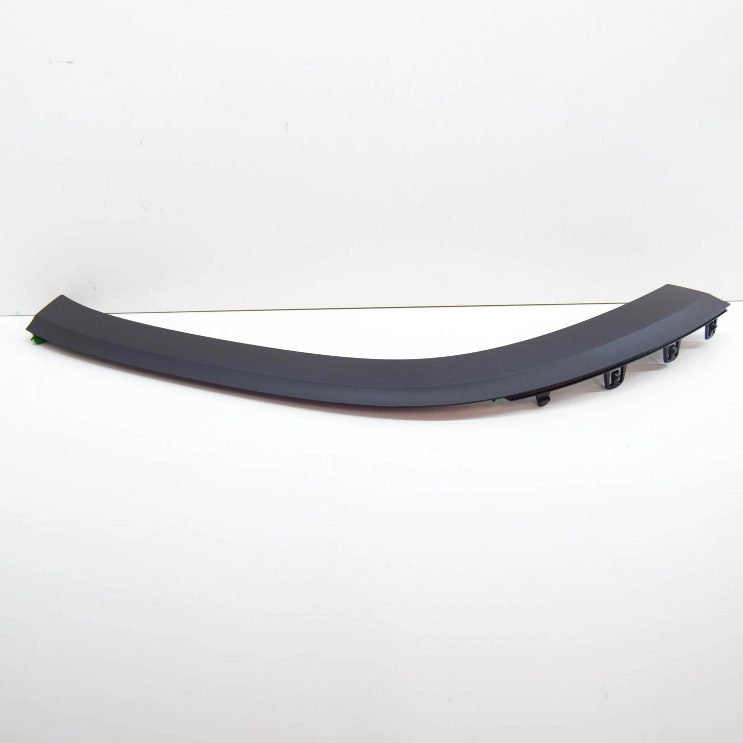 NEW MB GLB X247 REAR RIGHT REARWARD WHEEL ARCH MOLDING A2478850322 ORIGINAL