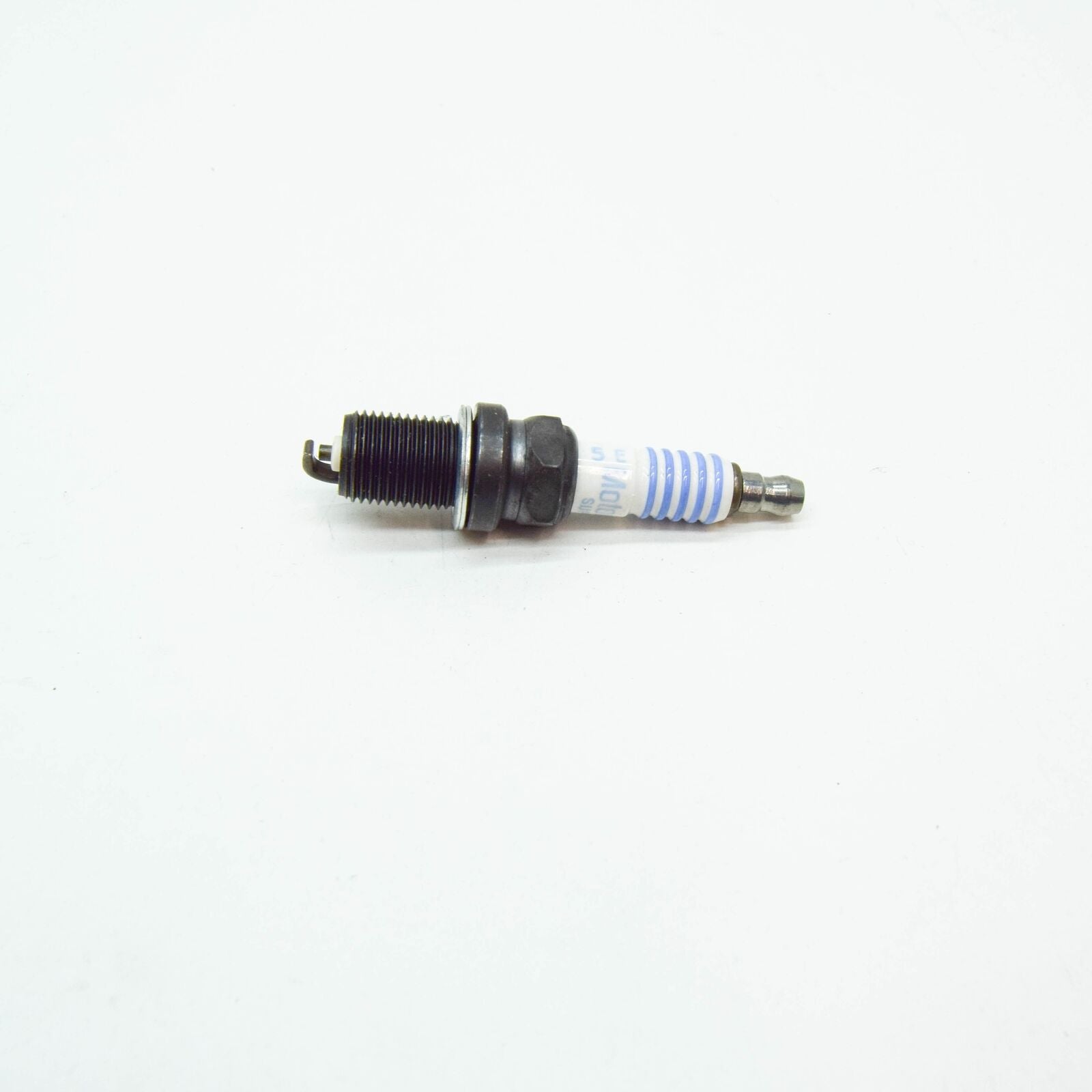 new ford fiesta be91 mk4 spark plug 1120830 92of-12405-eb original