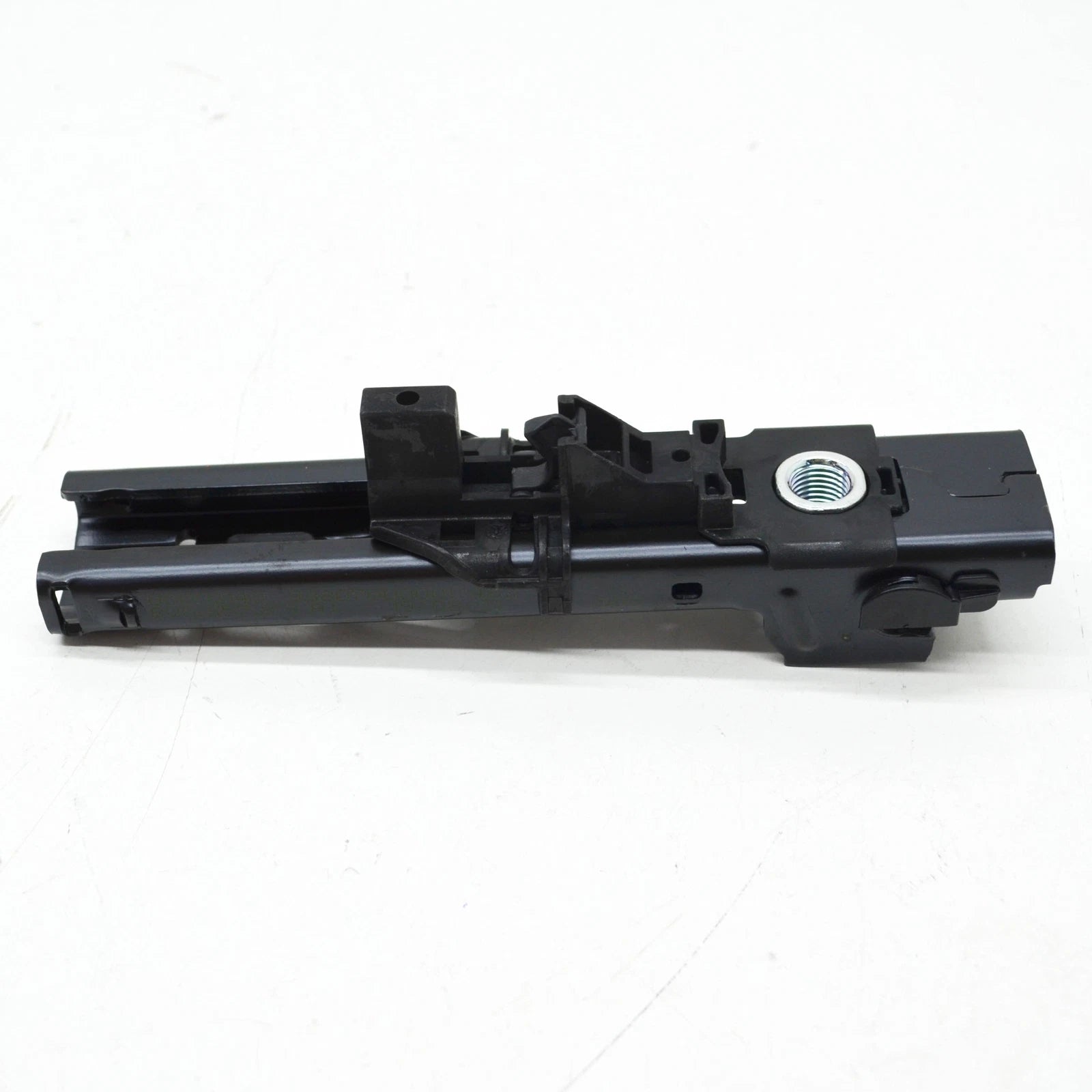 NEW VW GOLF MK7 FRONT SEAT BELT HEIGHT ADJUSTER 8V0857819A