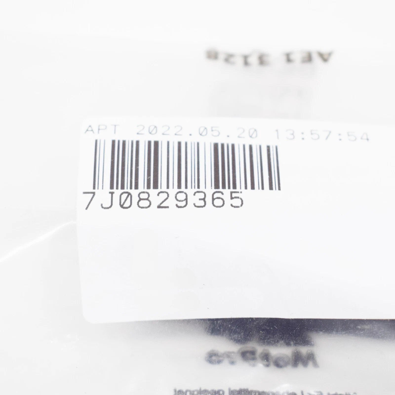 NEW VOLKSWAGEN TRANSPORTER T5 LOAD FLAP HINGE BRACKET 7J0829365