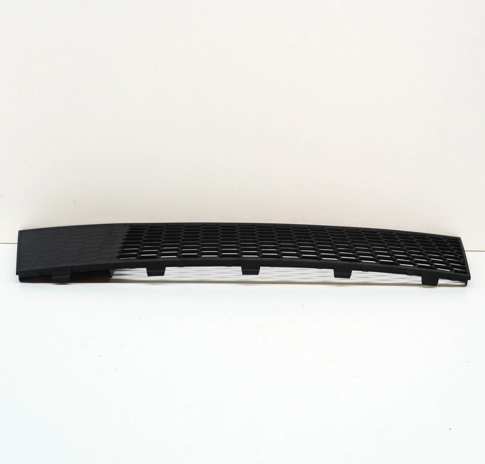 NEW BMW 7 F01 FRONT M BUMPER LOWER CENTER GRILLE ACC 51118050293 2015 ORIGINAL