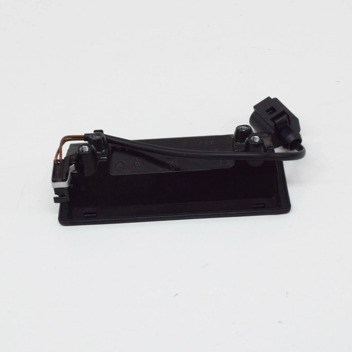 NEW VOLKSWAGEN BORA 1J REAR TRUNK HATCH HANDLE 1J0827566L