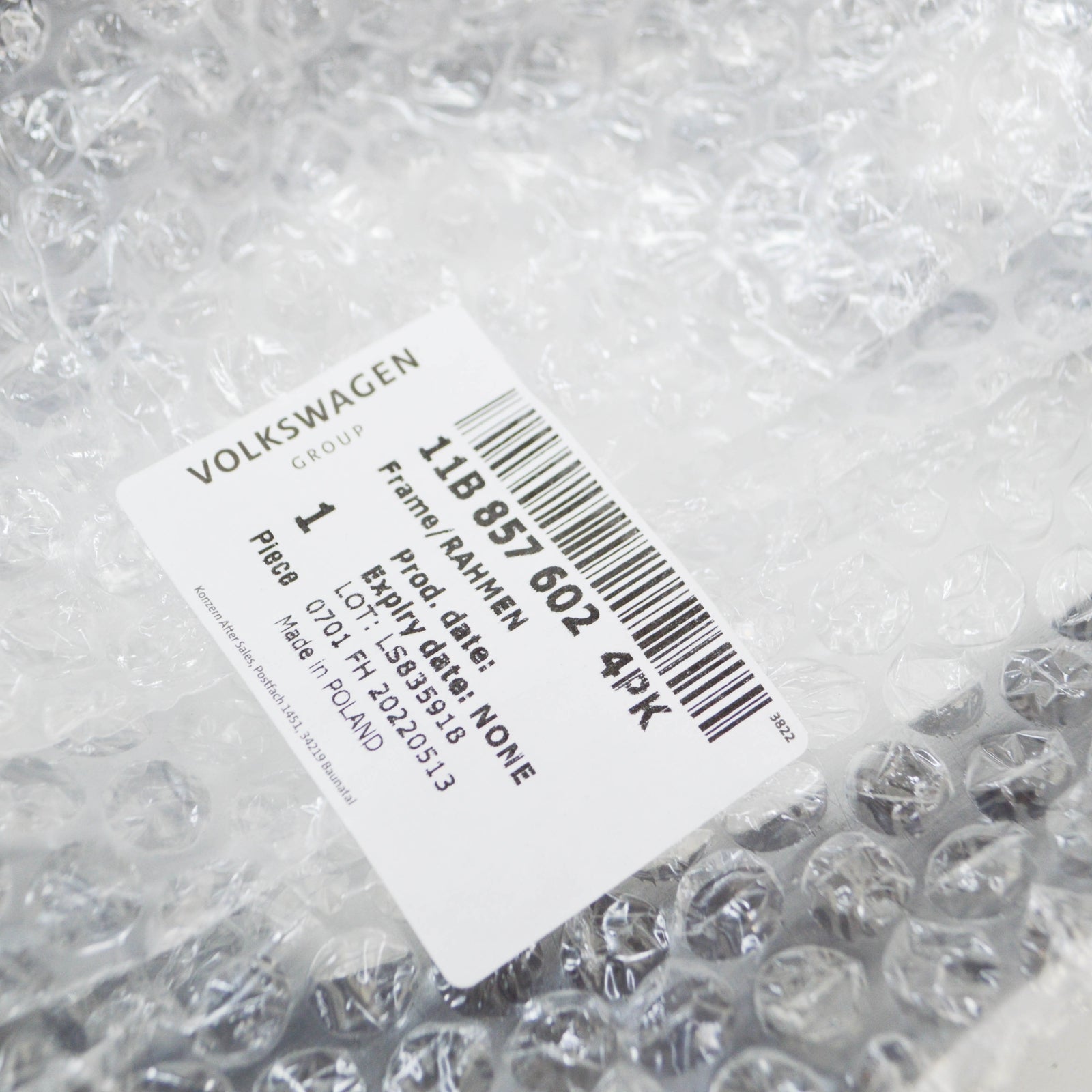 NEW VOLKSWAGEN ID.4 E21 FRONT RIGHT DOOR MIRROR COVER LHD 11B8576024PK ORIGINAL