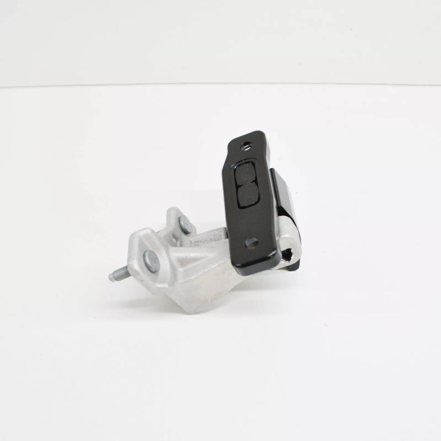 NEW MB GLC COUPE C253 FRONT RIGHT DOOR BOTTOM HINGE A205720083739 ORIGINAL