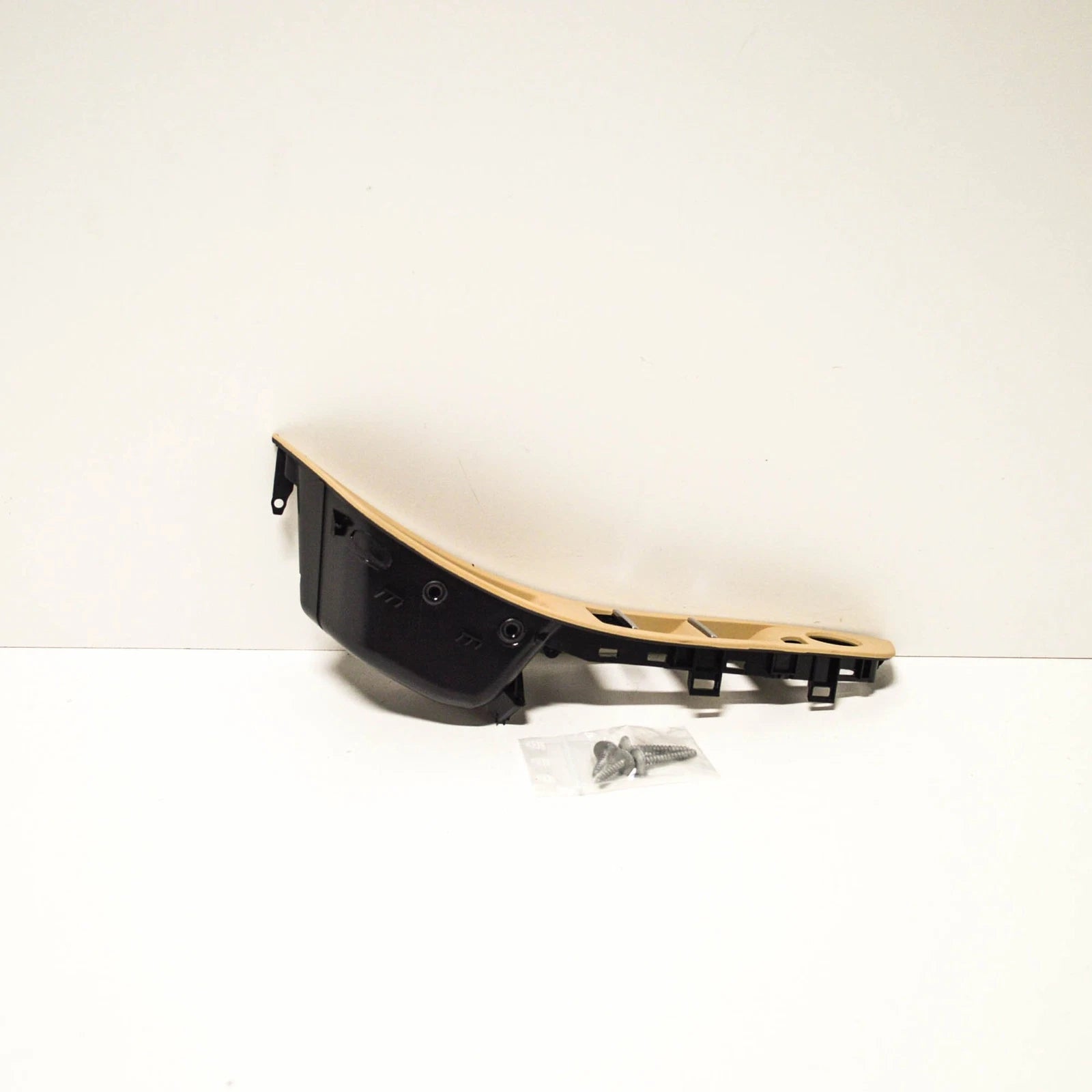 NEW BMW F10 F11 F18 DOOR HANDLE TRIM BEIGE FRONT LEFT 51417225867 7225867