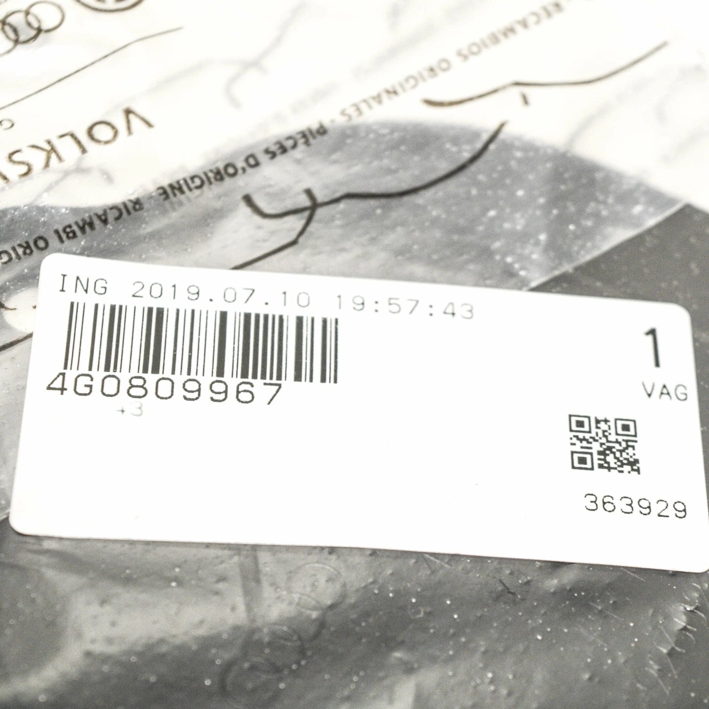 NEW AUDI A6 C7 FRONT WHEEL HOUSING LINER COVER 4G0809967 ORIGINAL