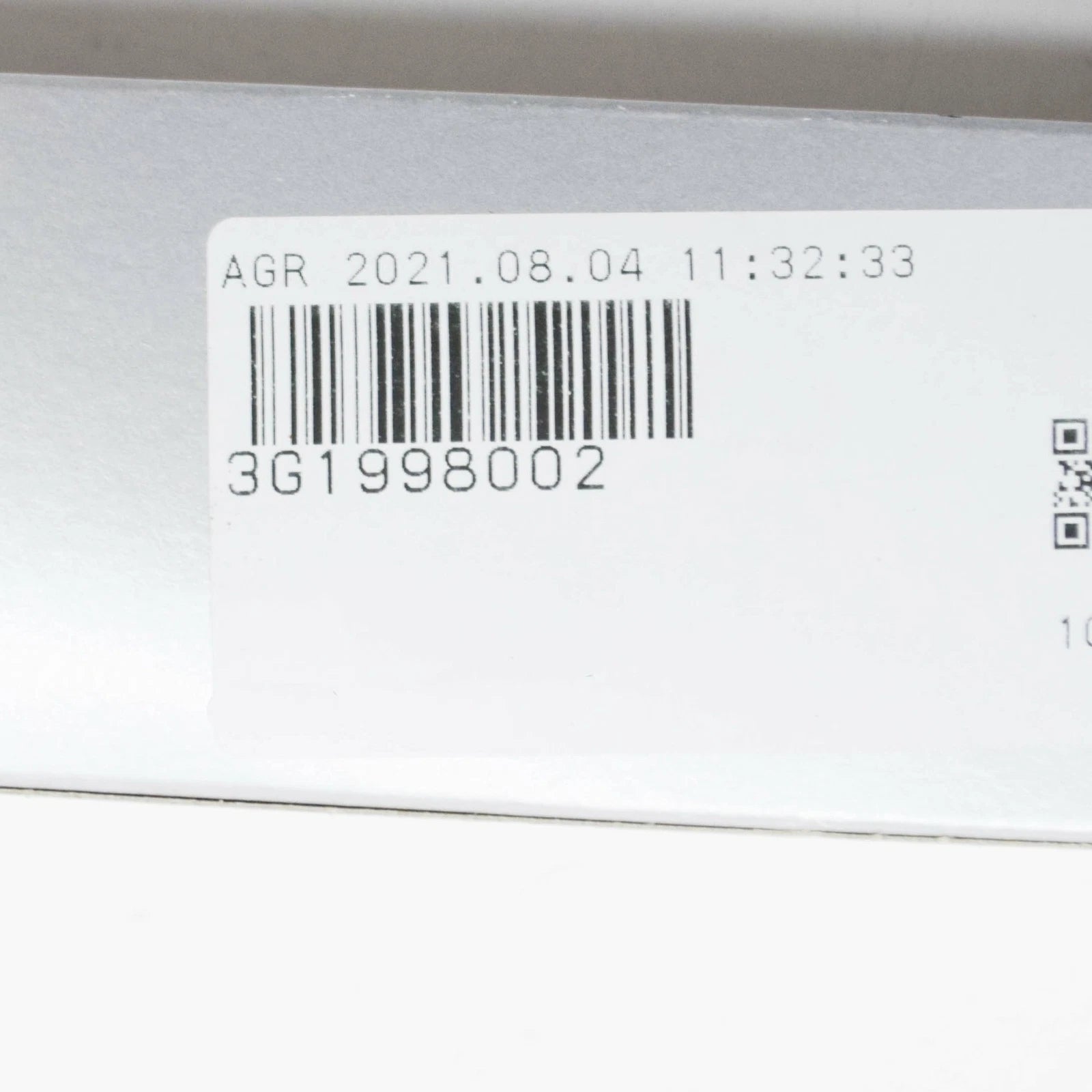 NEW VOLKSWAGEN PASSAT B8 FRONT AERO WIPER BLADE SET LHD 3G1998002