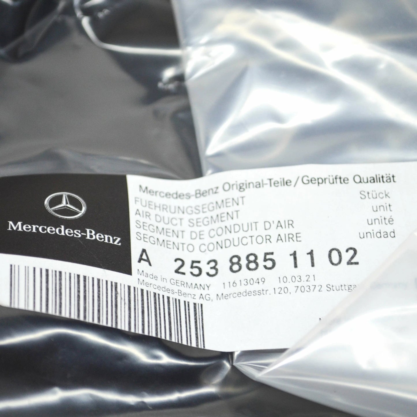 NEW MERCEDES-BENZ GLC X253 FRONT RADIATOR LEFT SIDE AIR DUCT A2538851102