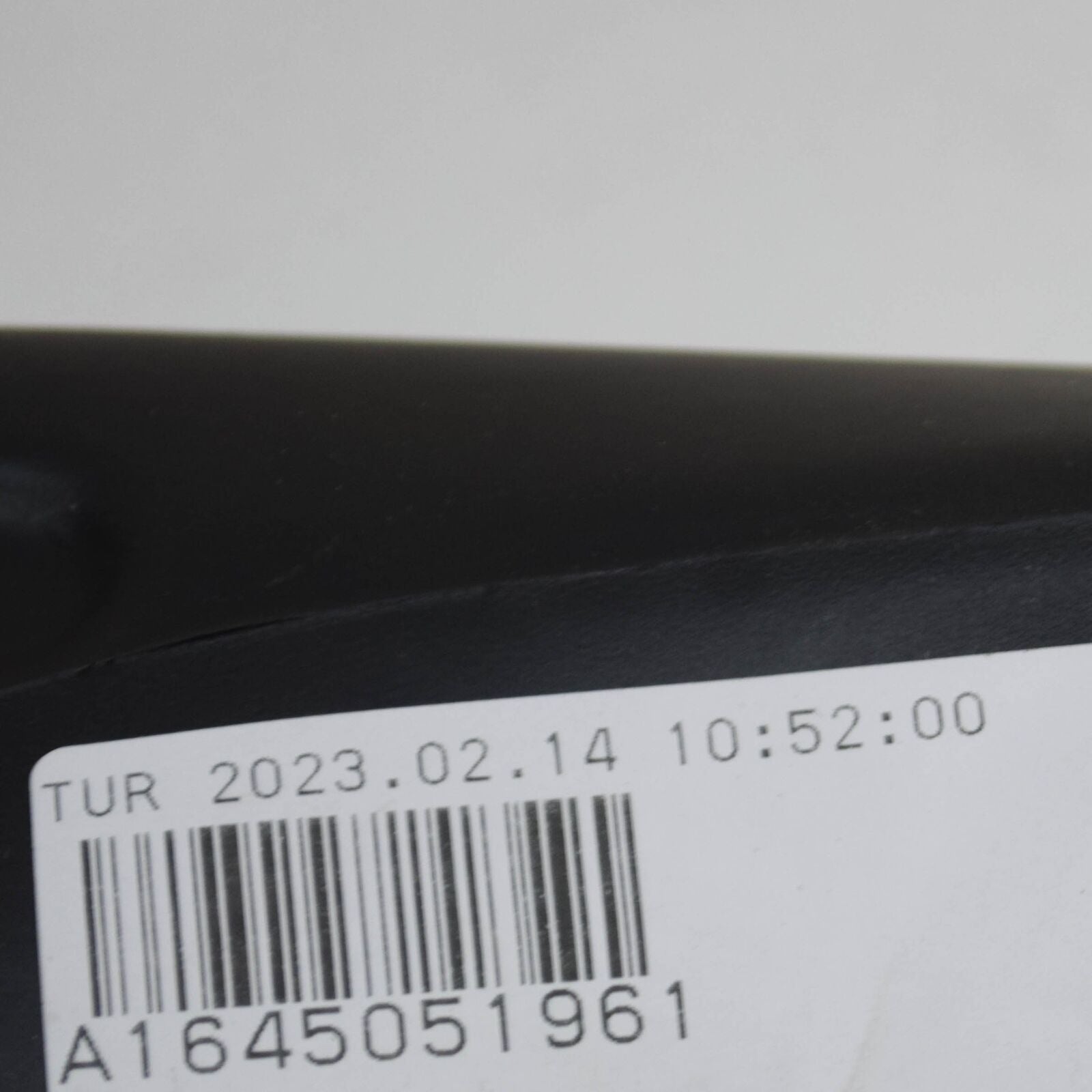 NEW MERCEDES-BENZ GL X164 ENGINE AIR DUCT HOSE REAR LEFT A1645051961 ORIGINAL