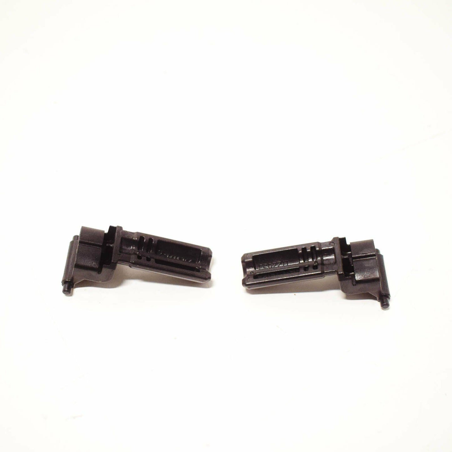 NEW MERCEDES BENZ E W212 SUNSHADE REAR BRACKET A2127820047 ORIGINAL