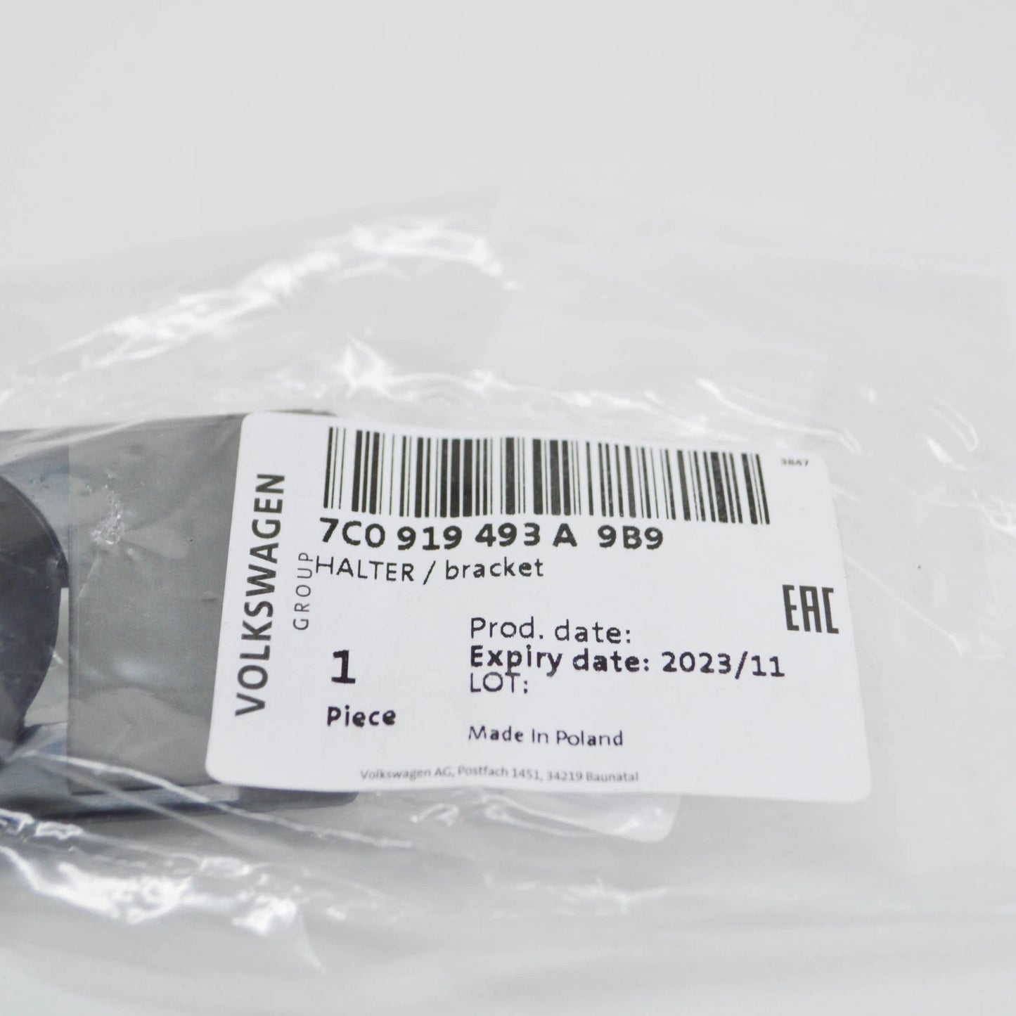 NEW VW CRAFTER MK2 FRONT LEFT CENTRE PARKING SENSOR HOLDER 7C0919493A9B9