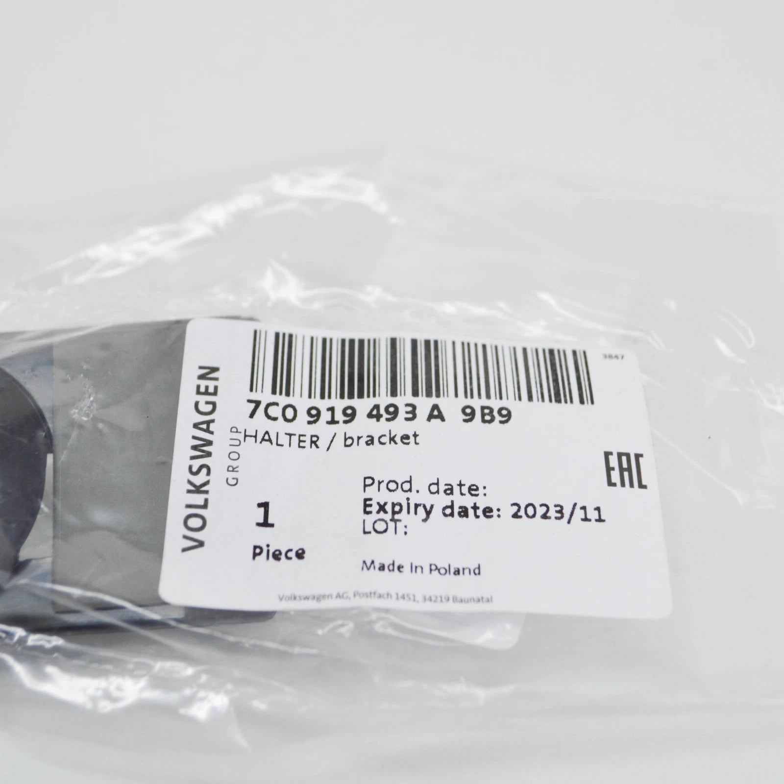 NEW VW CRAFTER MK2 FRONT LEFT CENTRE PARKING SENSOR HOLDER 7C0919493A9B9