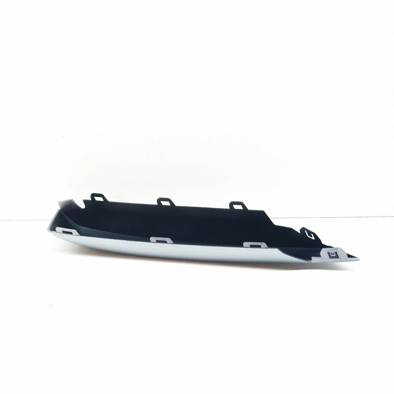 NEW BMW X3 G01 FRONT BUMPER RIGHT PROTECTIVE TRIM X-LINE 51117421988 ORIGINAL