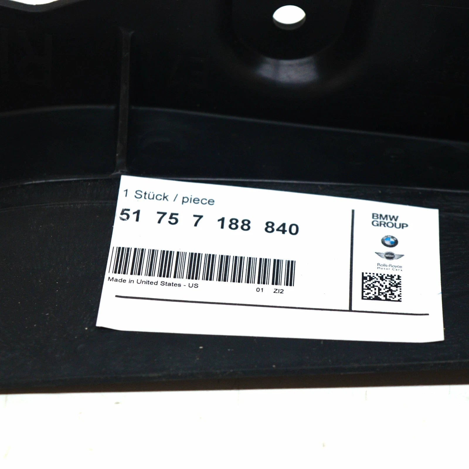 NEW BMW X6 E71 FRONT RIGHT WHEEL ARCH PRESSURE LIP 7188840 51757188840 ORIGINAL