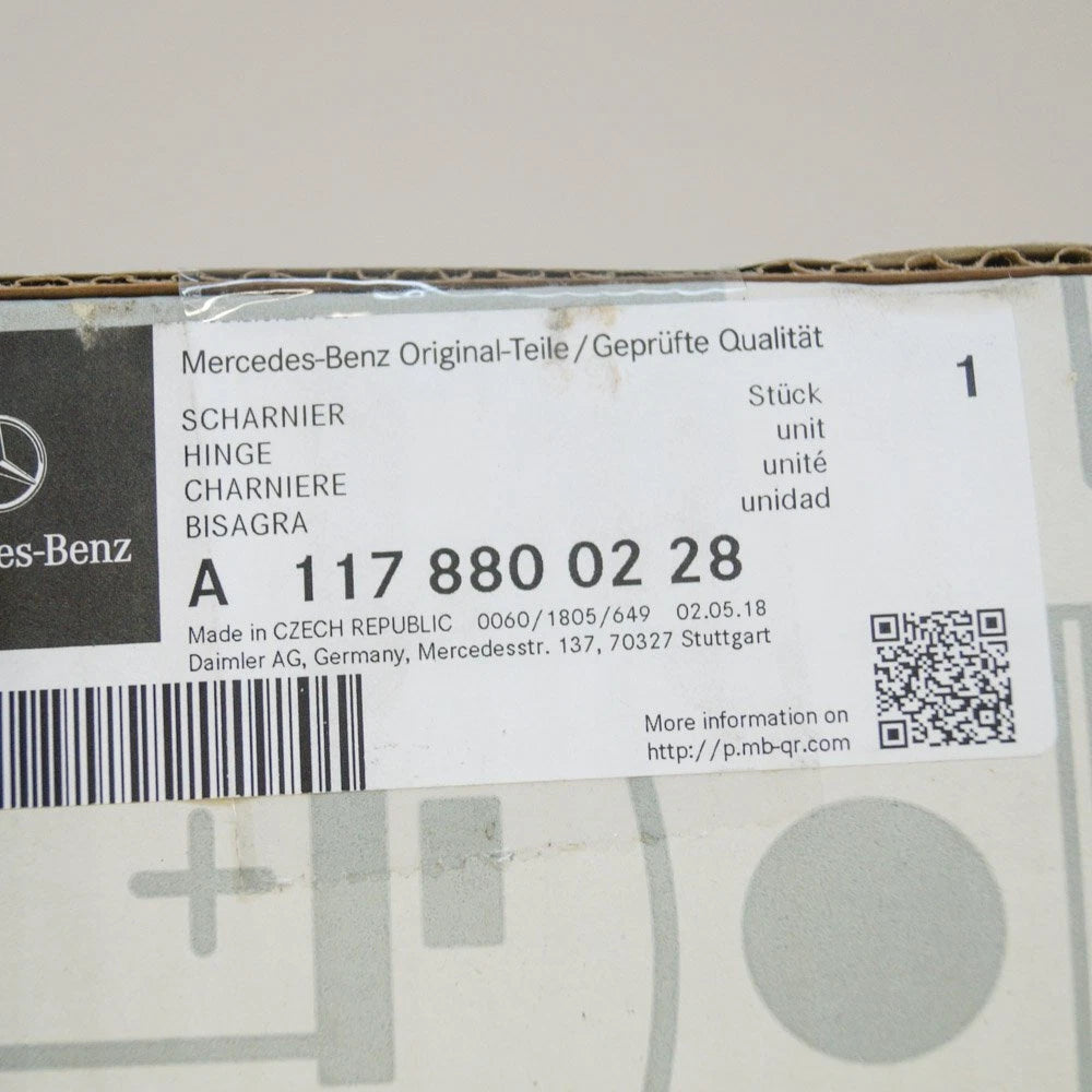 NEW MERCEDES BENZ CLA C117 HOOD BONNET HINGE RIGHT SIDE A1178800228 ORIGINAL
