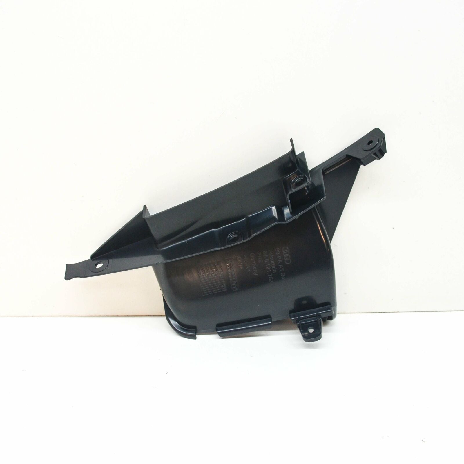 NEW AUDI A5 CABRIO 8W6 FRONT BUMPER LEFT LOWER AIR DUCT TRIM 8W6121763C ORIGINAL